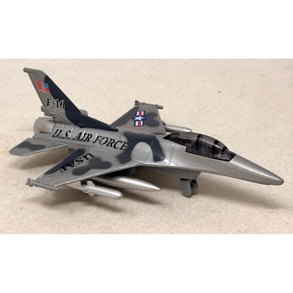Toysmith F-16 U.S. Air Force Fighter Jet Toy Airplane Pull Back Action 7"